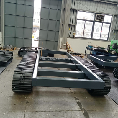 Chassi de 6 toneladas de trilho de aço para escavadeira KRT1500 em plataforma de desmontagem de minas