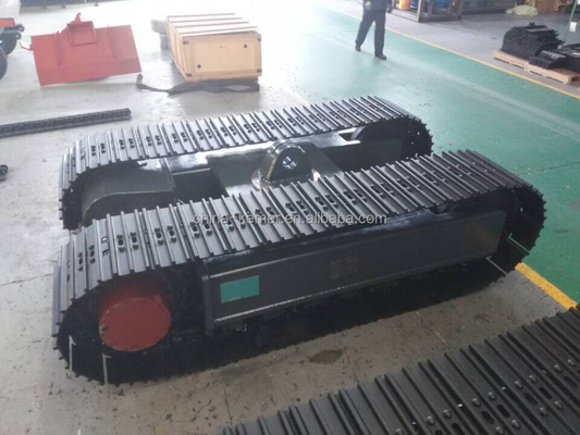 Apoio técnico em vídeo após o serviço de tração do chassi, do sub-carro para mineração de energia